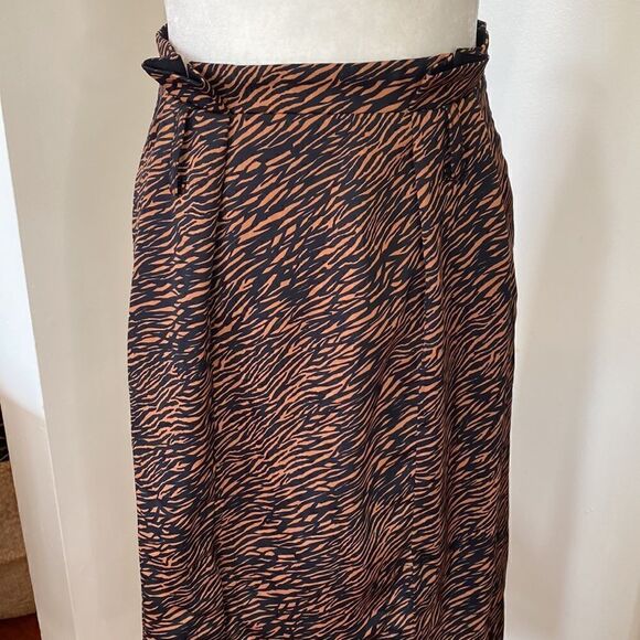 Zara Animal Print Midi Skirt with Thigh Split (No Belt) Size XS - Picture 6 of 11
